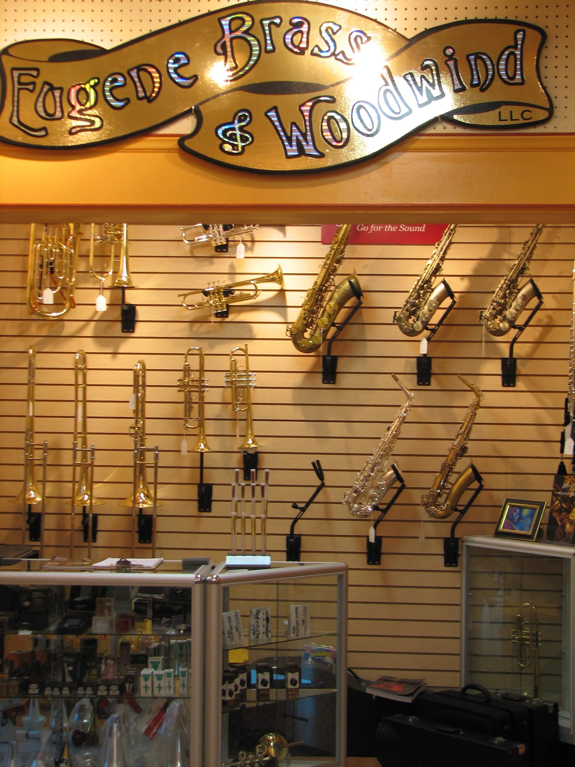 signandhorns4312.jpg